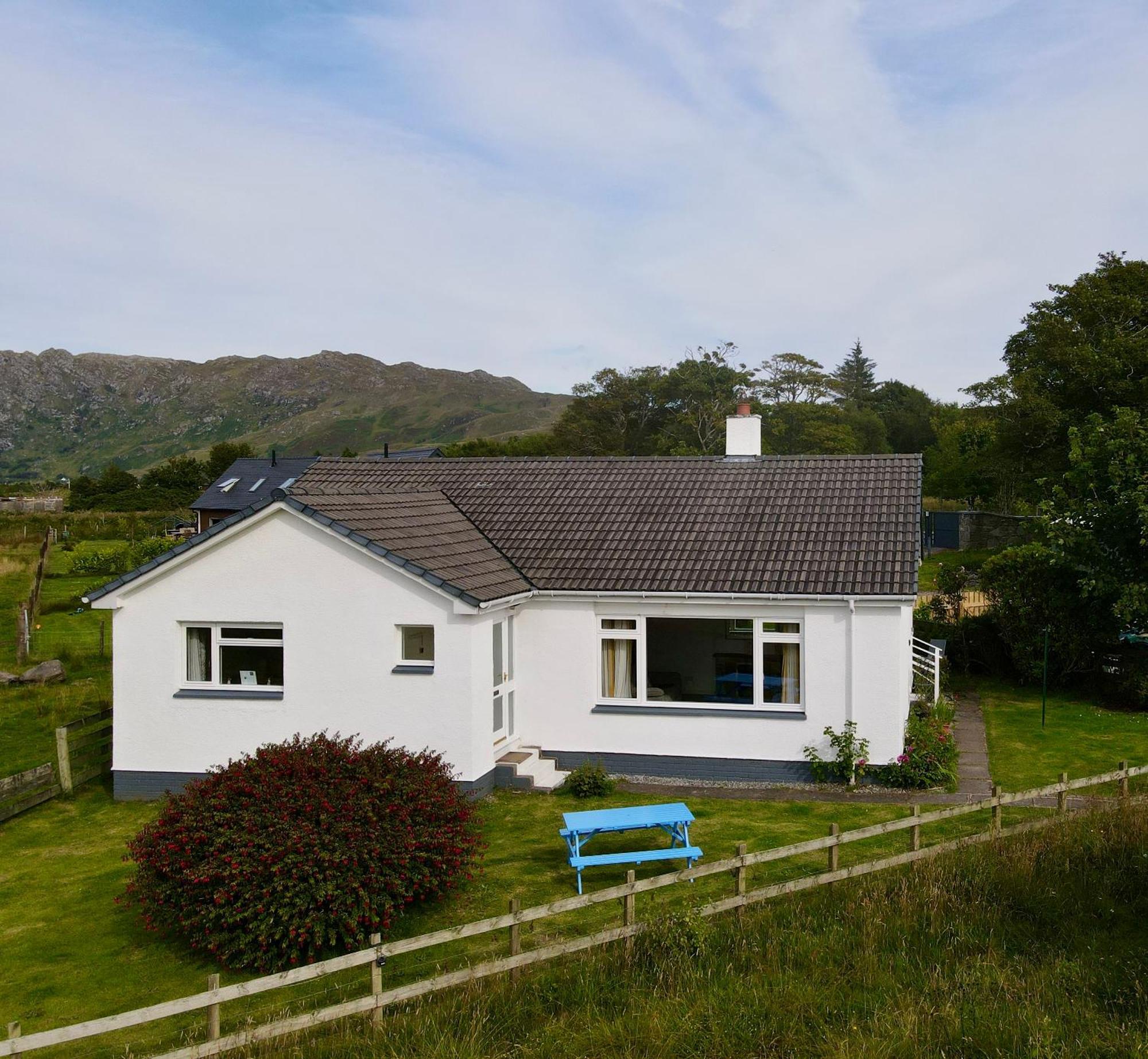 The Sheiling Holiday Home With Gorgeous Views Over The Isles Arisaig Exterior photo